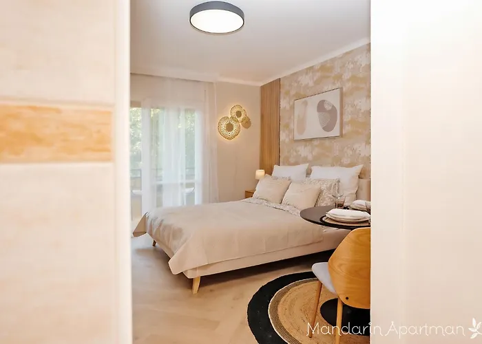 Mandarin Lägenhet